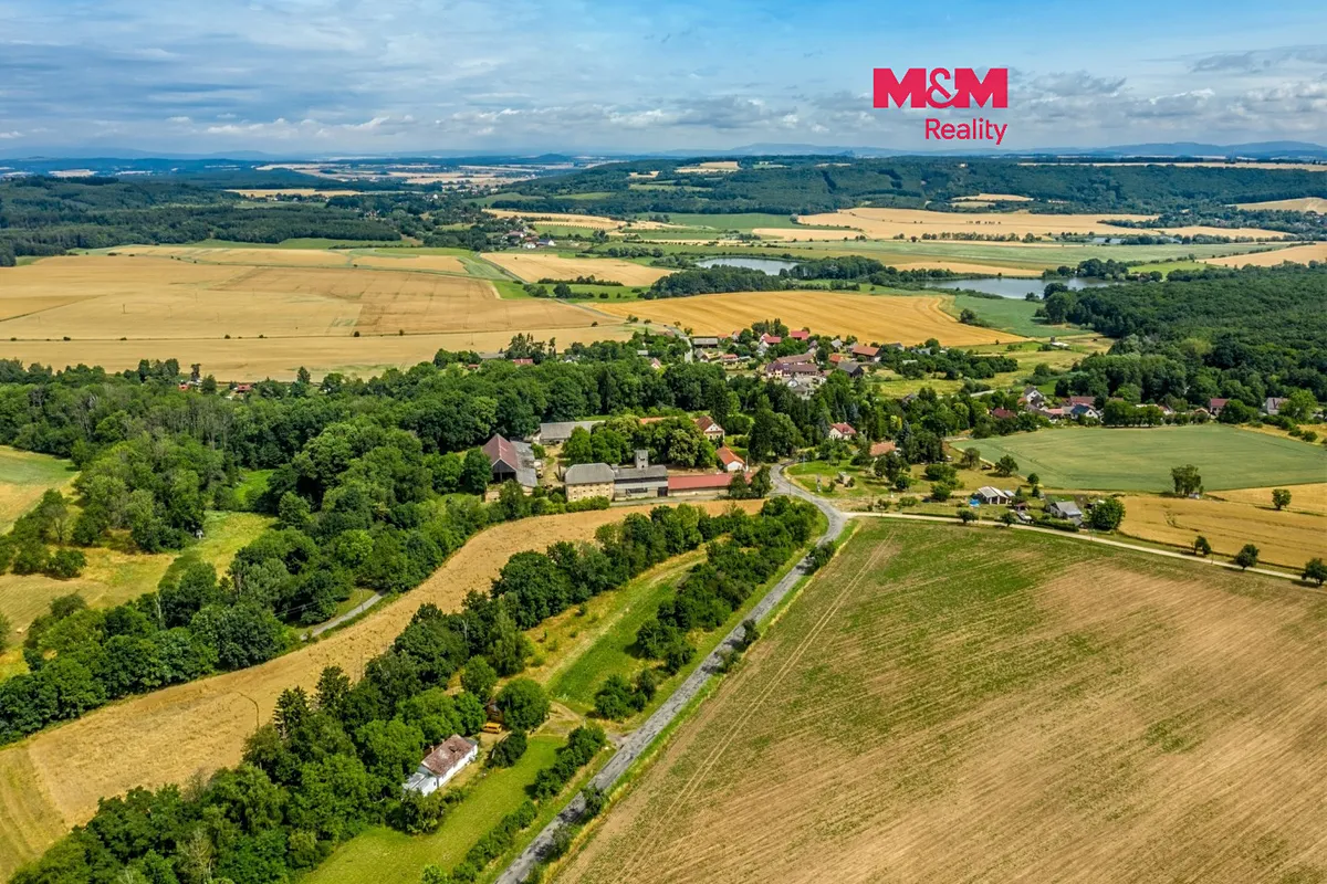Prodej stavebního pozemku 1810 m²